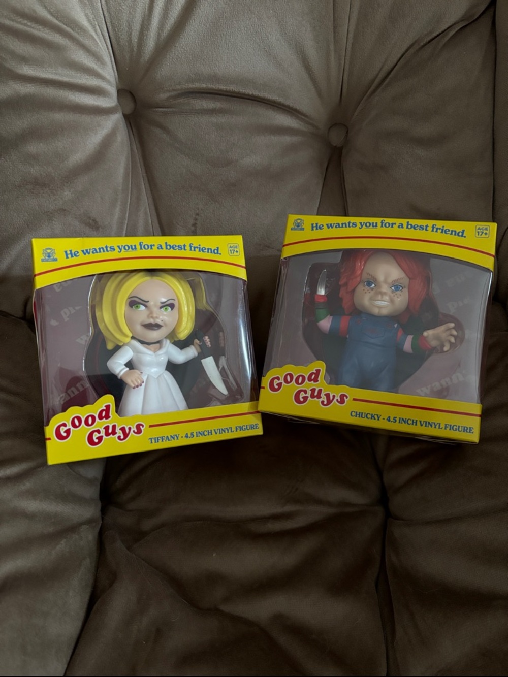 Set of 2 - Chucky and Tiffany Vinyl Figures